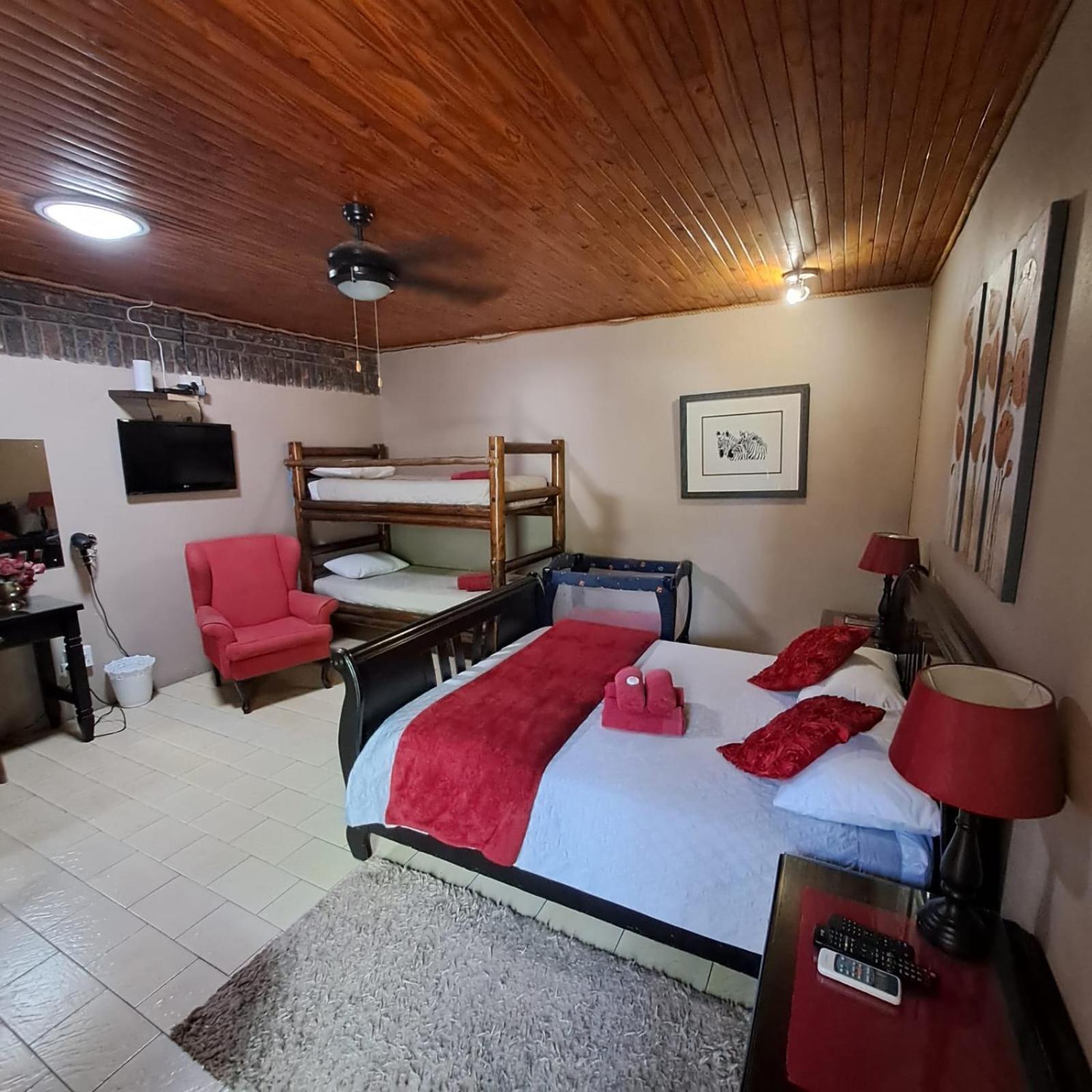 Royal Game Guest House Phalaborwa Exterior photo