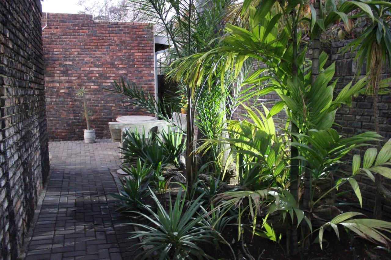 Royal Game Guest House Phalaborwa Exterior photo